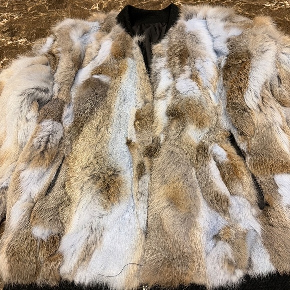 Fur by Tavu Milano - Picture 2 of 4